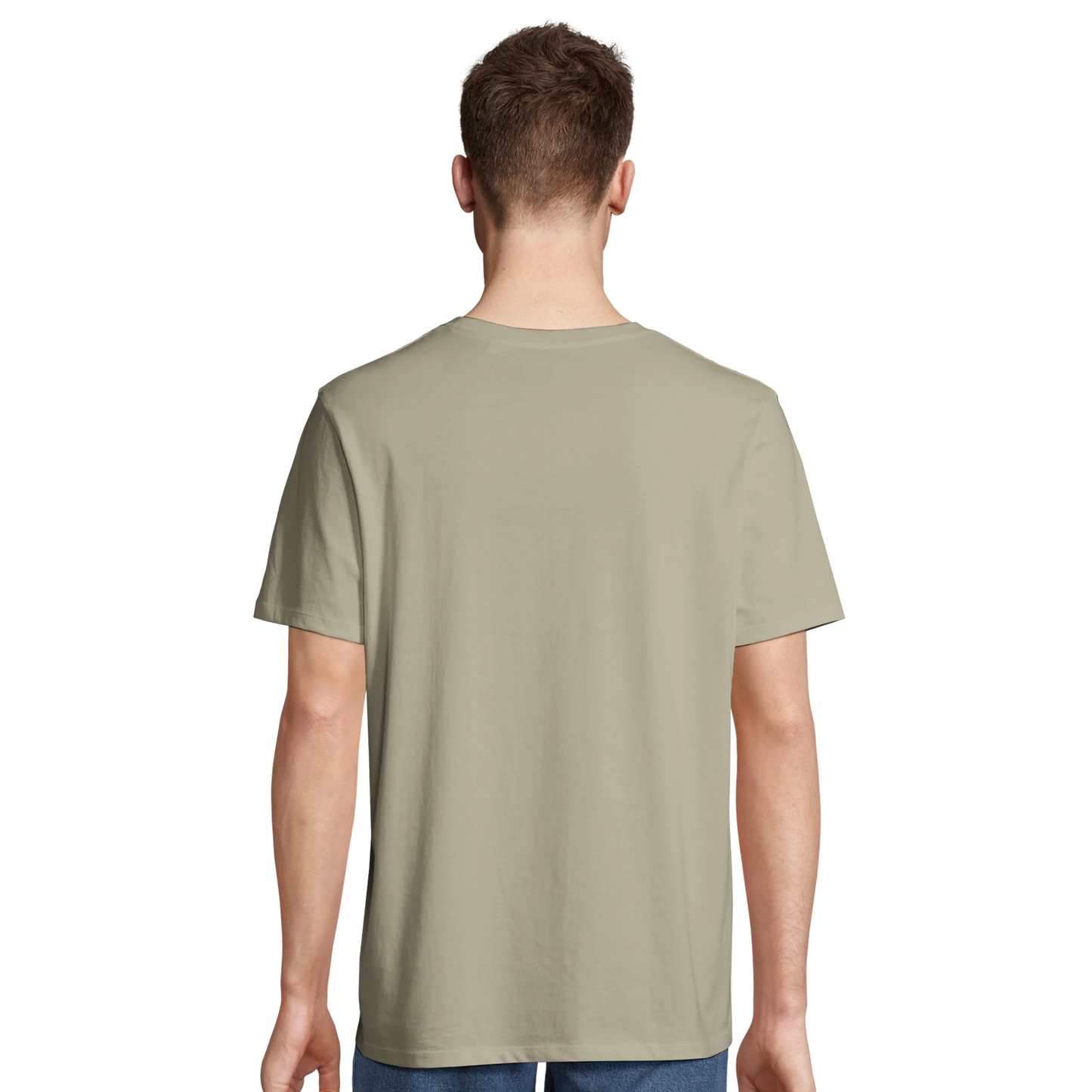 T-shirt chrétien homme brodé en coton bio « 2 Timothée 1:7 » beige porté dos