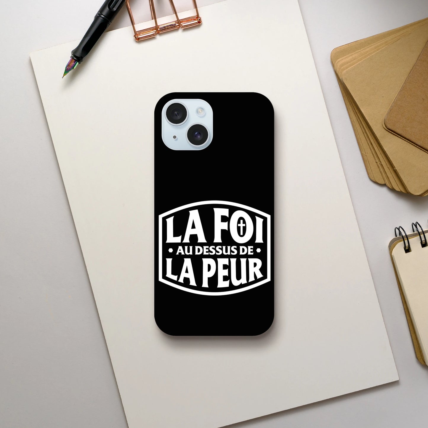 Visuel Coque iPhone chrétienne Slim « 2 Timothée 1:7 »