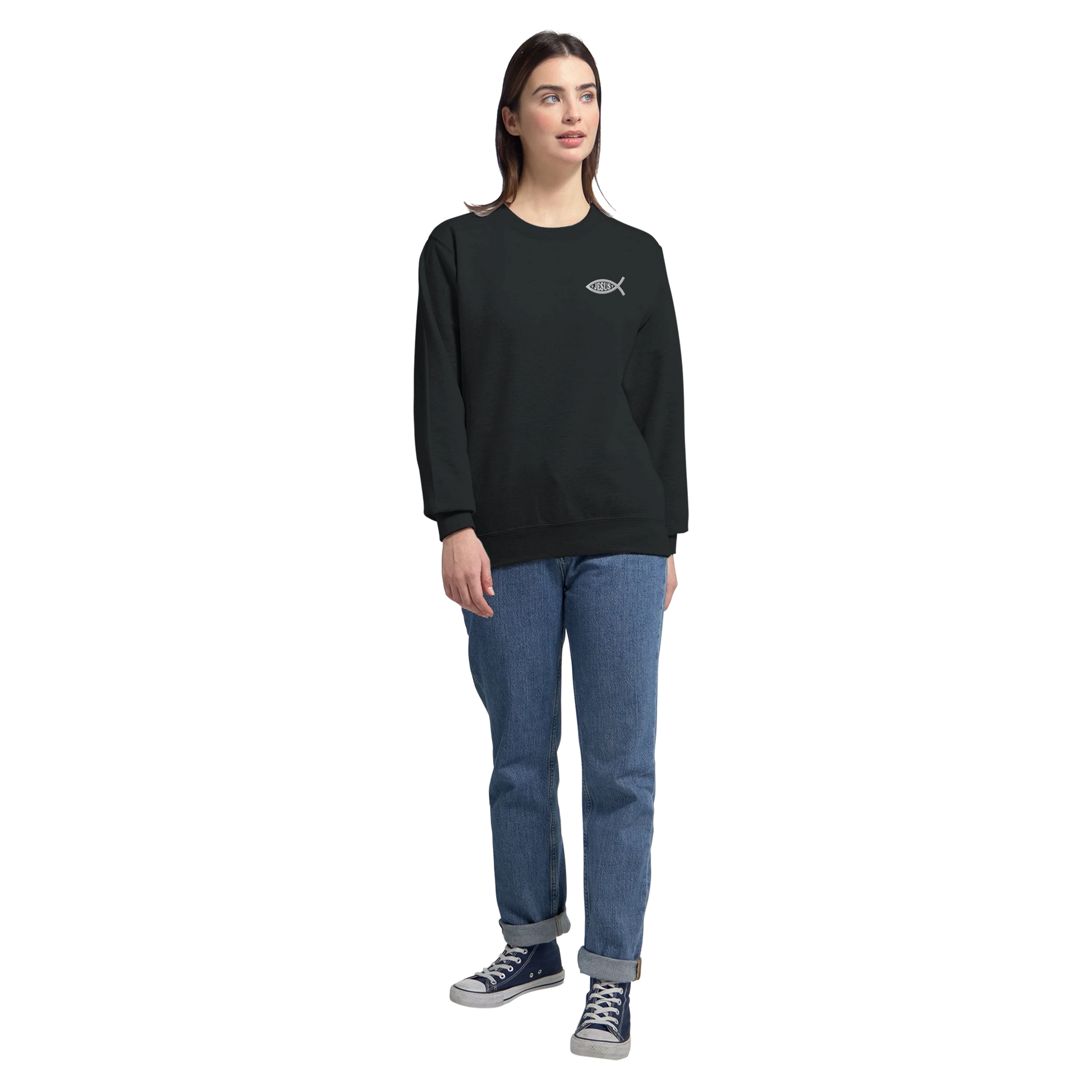Sweat-shirt chrétien femme brodé « Ichthus » noir porté